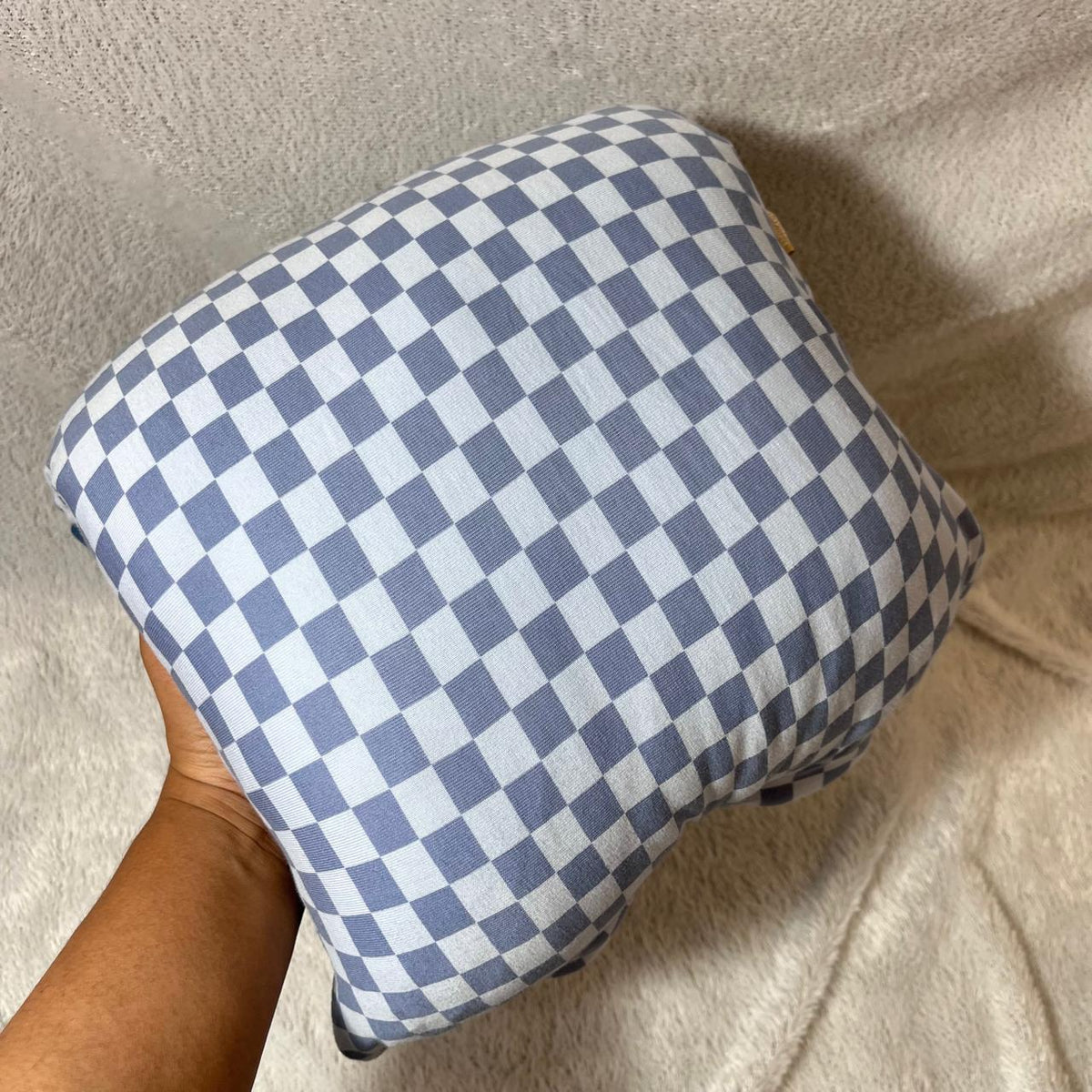 TRAVEL NURSING ARM PILLOW_KOTAK BIRU (KAOS)