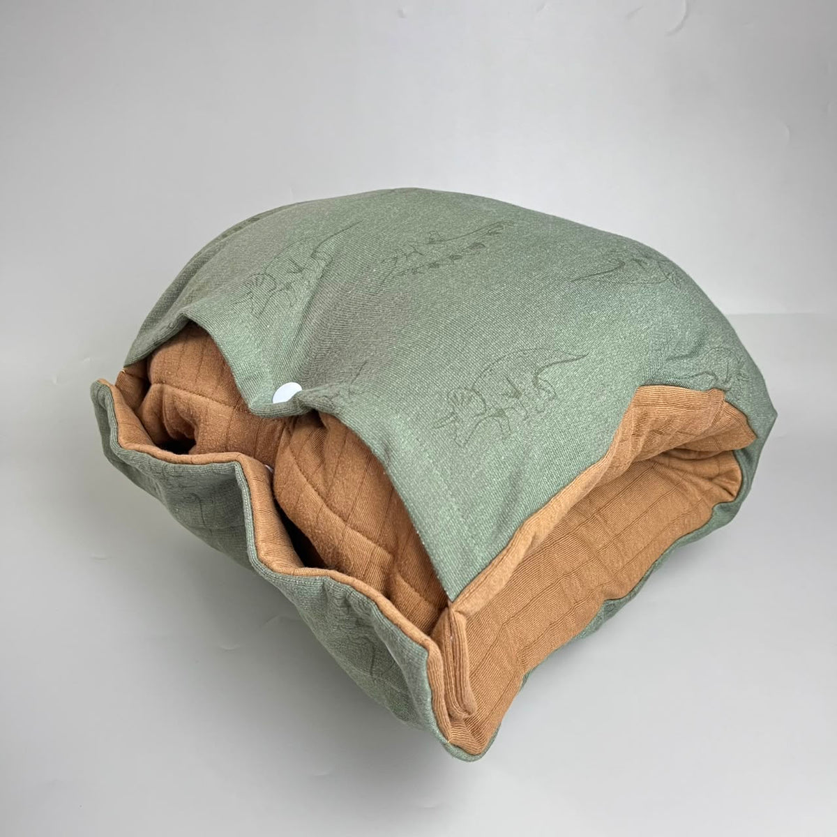 TRAVEL NURSING ARM PILLOW_SHADOW GREEN DINO (KAOS)