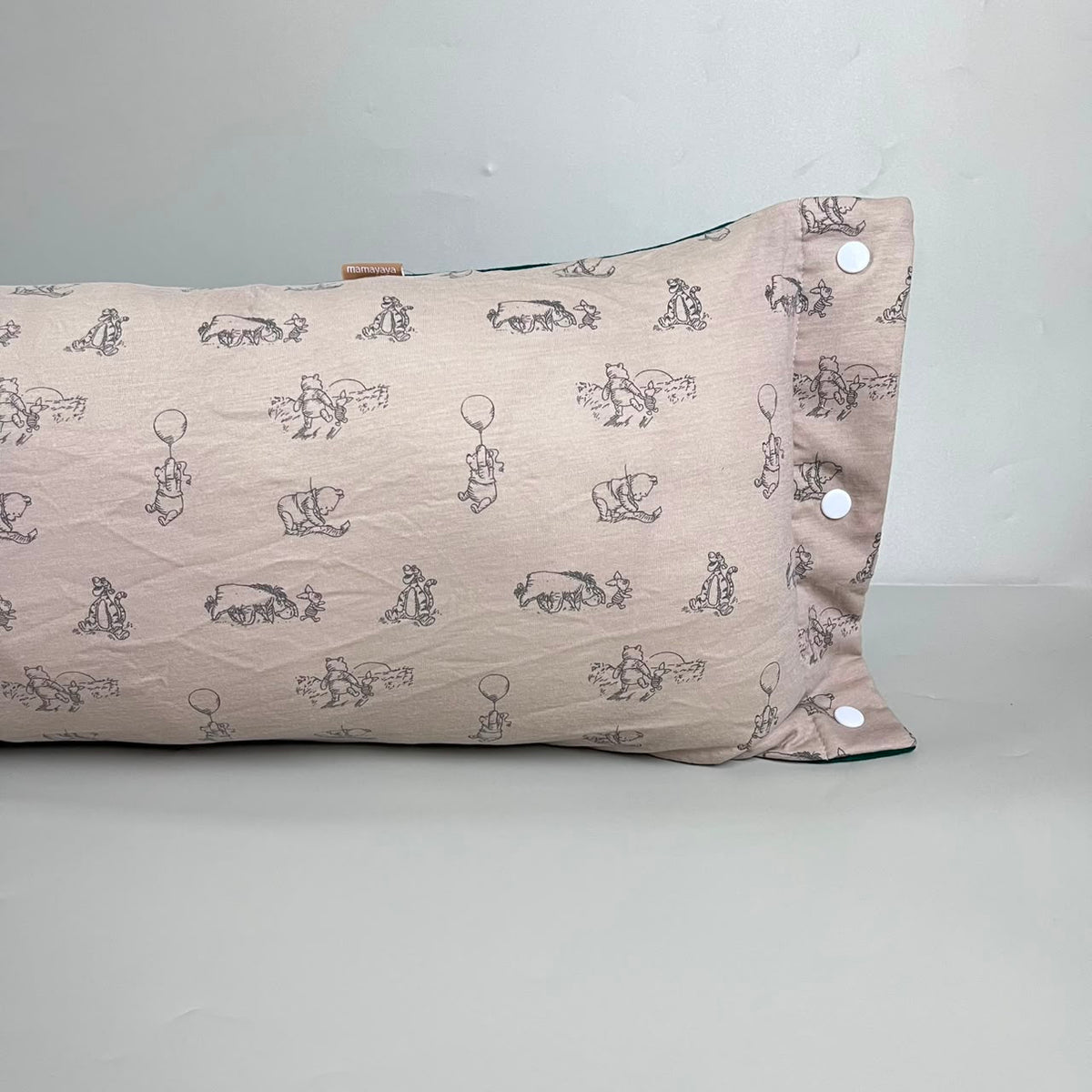 TRAVEL NURSING ARM PILLOW_POOH BEAR BROWN EMBOS HIJAU (KAOS)