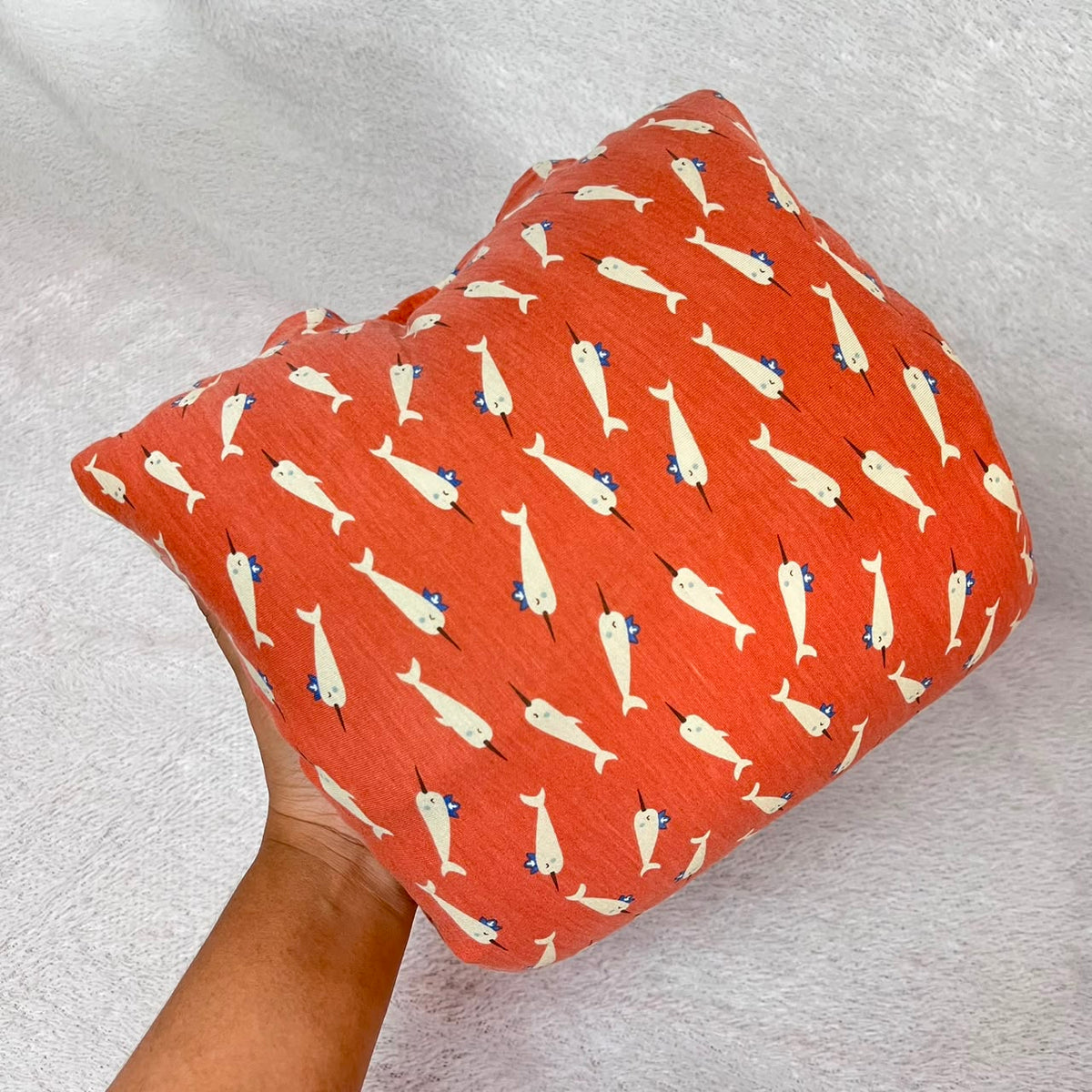 TRAVEL NURSING ARM PILLOW_SWORDFISH (KAOS)